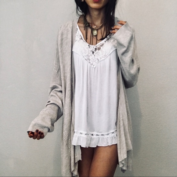 Brand new baggy thin knit cardigan - Picture 2 of 8